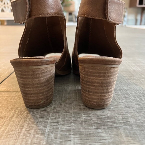 BareTraps open back booties - Picture 3 of 3